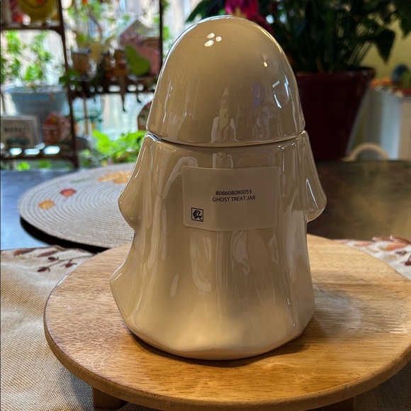 Ghost Smiling Mini Treat Jar NWT 19.6 Oz. Iridescent Finish 100% Earthenware - Picture 3 of 9